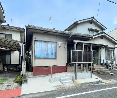 Fukuyama City, Daimoncho 4-chome (Daimon Station) Single-story building 2DK