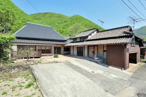 Wake County, Wake Town, Tsuse (Wake Station) Single-story building 6SDK