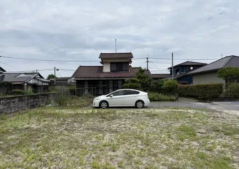Tamana District Nagasu Town Oaza Kamiokishu (Ono-shita Station) 2-story 5DK