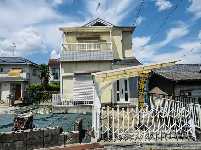 Yamato Koriyama City, Koizumi Town (Yamato Koizumi Station) 2-story building 4DK