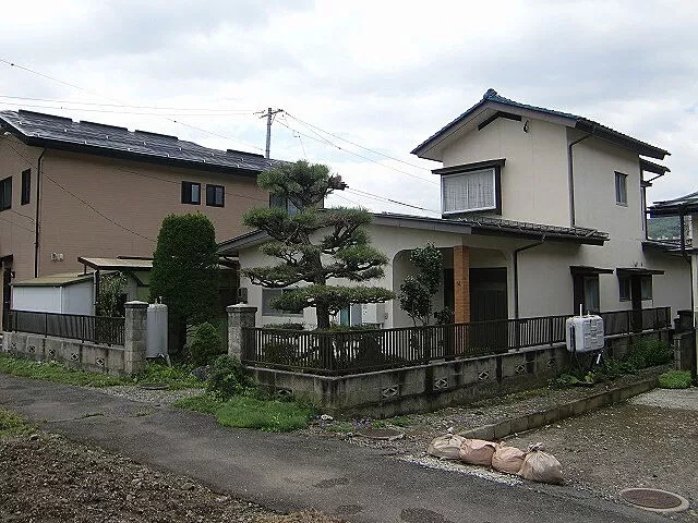 Used single-family home, Okaya City, Kamo Town, 3-chome, used house