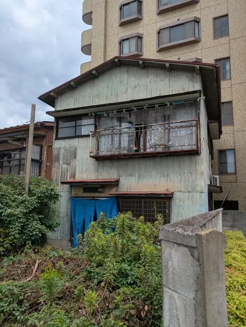 Oyama City, Chuo Town 2-chome (Oyama Station) 2-story building 5DK
