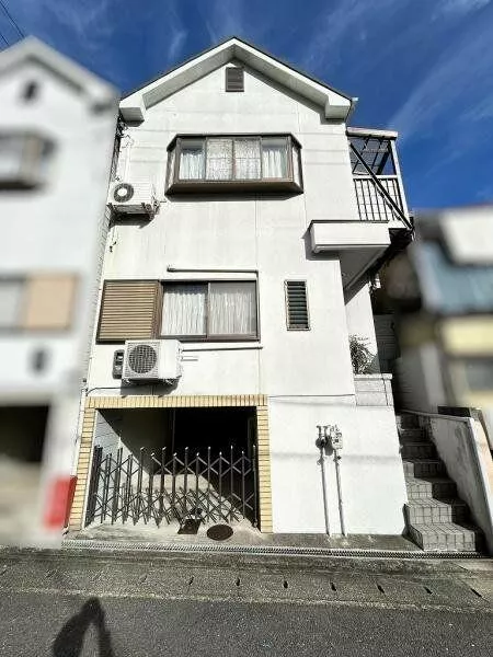 Yamashina Ward, Kyoto City, Kawata Odemachi (Nagitsuji Station), 2 stories above ground and 1 basement, 3SDK