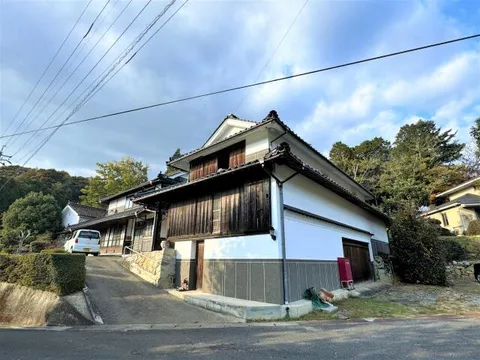 Takahashi City, Kose-cho (Kinoyama Station) 2-story 6DK