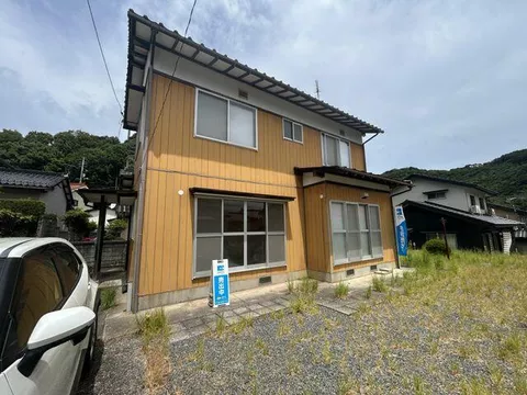 Hamada City Nagasawa Town (Hamada Station) 2-story 4DK
