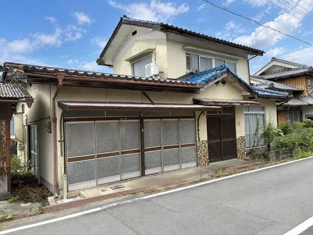 Tanba City, Kasugacho Nogamino (Kuroi Station), 2-story, 7DK