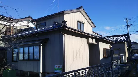 Shimo-Shinagawa-gun Asahi Town Higashi Kusano (Tomari Station) 2-story building 5DK