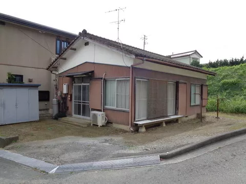 Ofunato City, Ofunato Town, Akazawa (Mori Station) Single-story building 3K