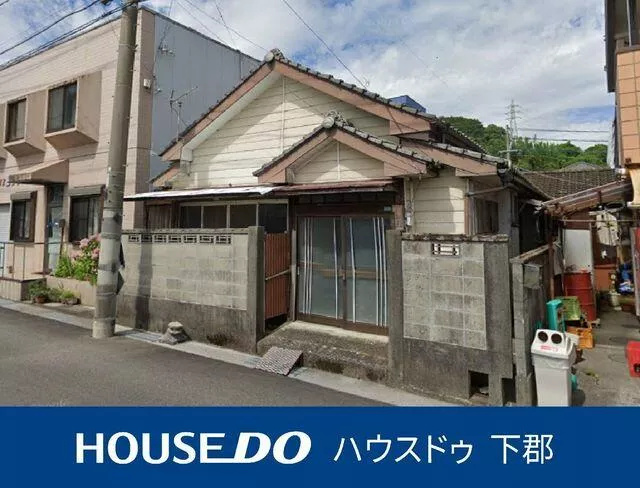 Tsukumi-shi, Inashida-cho (Tsukumi-eki) Single story house 4K

Single-story house 4K 200,000 yen