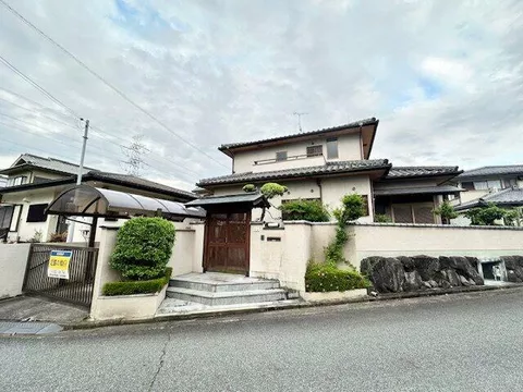 Yoshino District, Oyodo Town, Oaza Kitano (Rokuta Station) 2-story 3LDK