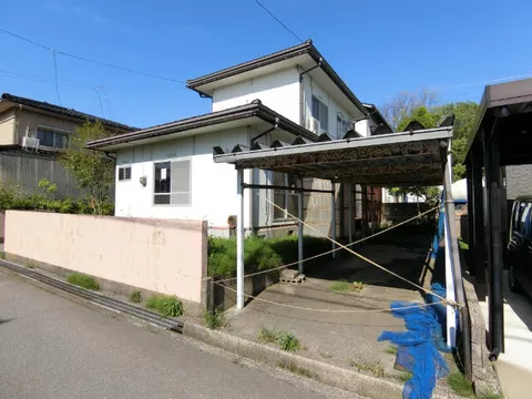 2-chome, Matsugaoka, Kaga-shi, Kaga (Kagaonsen Sta.) 2F 5DK

2DK 5DK 3.5 million yen