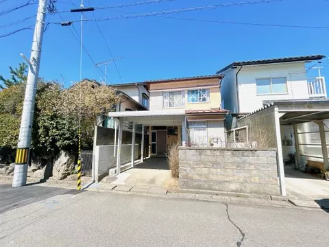 Fukui City, Undokoen 3-chome (Asuwayama Park Entrance Station) 2-story 4DK
