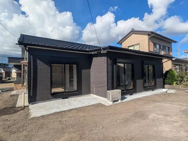 Takao 3-chome, Miyakonojo City, single-story building, 3SLDK
