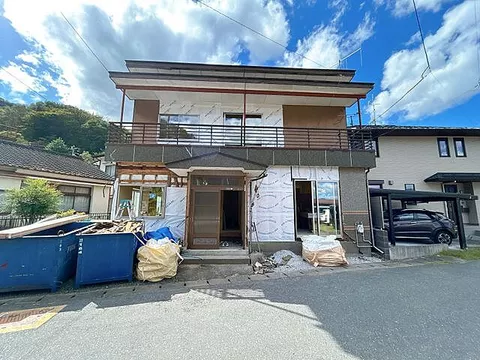Used single-family home in Kamaishi City, Reigakucho