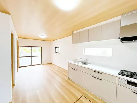 [Open House] Single-story house / Seismic reinforcement / Water area renovation / Parking for 4 cars available