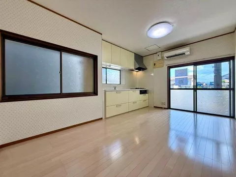 [Aeon Housing] Monthly payments starting from 10,000 yen♪ A used house comparable to rent♪ - Image 3