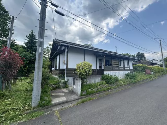 Katta County, Zao Town, Togari Onsen, Koizumasaka single-story building 3SLDK