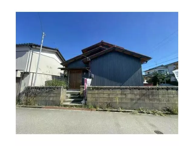 Introducing a renovated 3LDK property in Matsugaoka 2-chome.