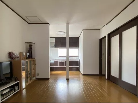 [Compact single-story house] Renovated interior in 2012, all-electric♪