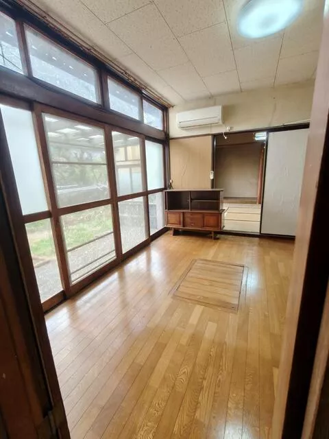 Tokai City, Nawa-cho, Yamakamibe (Nawa Station) Single-story building 4DK