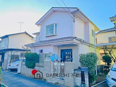 【Purchase possible with 0 yen self-funding!】 The interior is clean, so you can move in right away♪