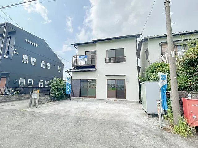 Used single-family home in Izu no Kuni City Haraki