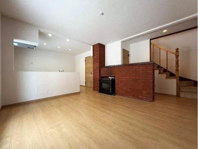 Interior renovation completed in October of the 7th year of Reiwa! Achieve a quiet life in a tranquil residential area♪