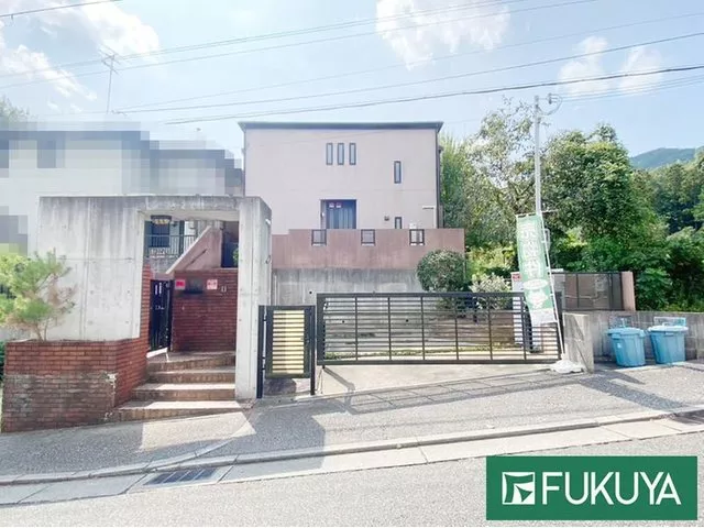 ■2 minutes on foot from the bus stop! Custom-built house by Misawa Homes! Currently vacant! 4LDK + WIC!