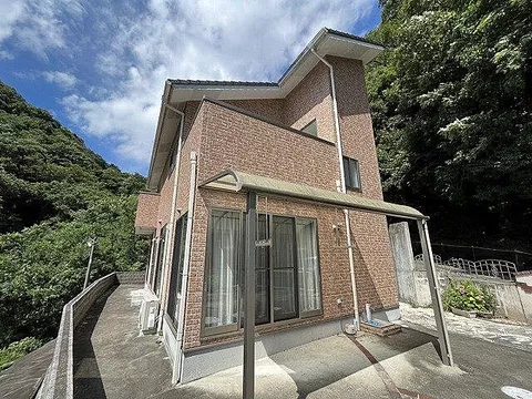 Used single-family home in Mihara City, Itozaki 8-chome - Used house