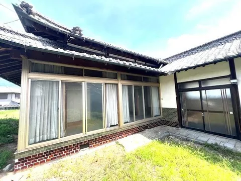 Manno Town Nakatado District Sabumi (Kotohira Station) single-story 2DK