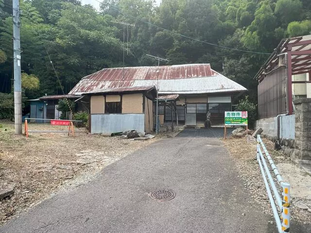 6DK single-story building, 2-chome, Kakuuchi, Nihonmatsu City
