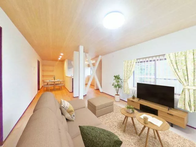 Tsubame City Nakajima (Bunsui Station) Two-story building 6LDK