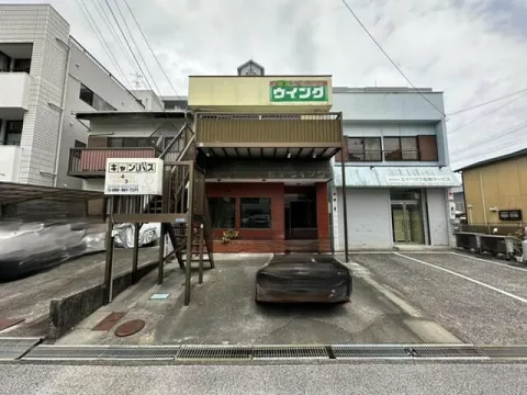 Kochi City, Kazushima 4-chome (Kenritsu Bijutsukan-dori Station) 2-story 2LDK