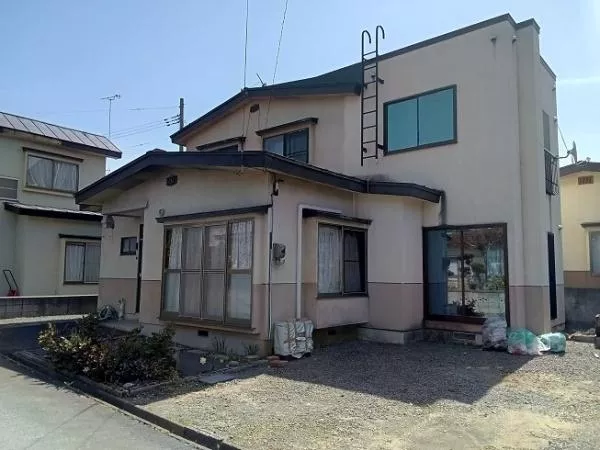 Hirosaki City, Oaza Fujishiro 2-chome (Hirosaki Station) 2-story building 5DK