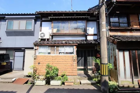 Kanazawa City, Moriyama 1-chome (Kanazawa Station), 2 floors, 5DK