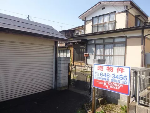Morioka City, Midorigaoka 3-chome (Churikawa Station) 2-story building 6LDK