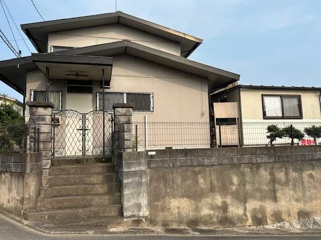 2 stories above ground and 1 basement in Tamashima Kashiwadai 2-chome, Kurashiki City (Kankō Station) 3LDK