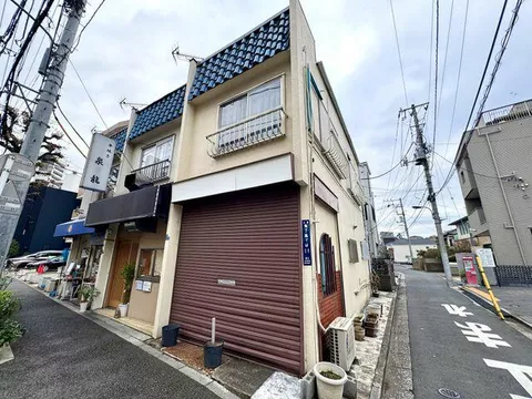 Kita-ku, Oji 3-chome (Oji Station) 2-story building 2DK