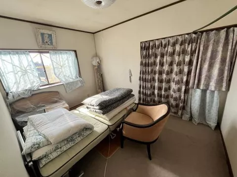 Aira City, Nishi-Aira 4-chome (Chosa Station) 2-story building 4DK - Image 4
