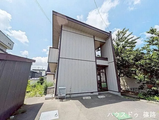 Used single-family home, Ishikari City, Hanakawa Minami 6-jo 2-chome, used house