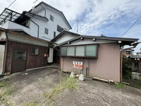 Hikone City, Yasaka Town (Minami Hikone Station), 2-story, 8DK