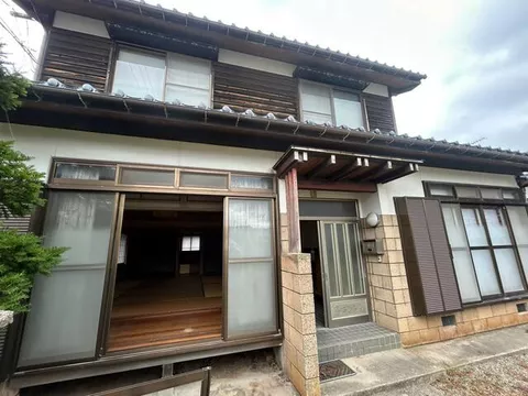 Mikata-gun, Kami Town, Kasumi Ward, Munan-gaki (Sazu Station), 2-story, 6SK
