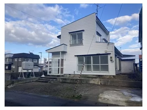 Renovation completed in early December! ＼Cashback of 500,000 yen with contract!／