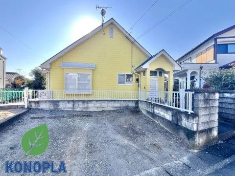 Single-story residence ☆ Future potential is reassuring ■ Monthly payments from 10,000 yen OK ■ Land area over 101 tsubo ■ Sunroom
