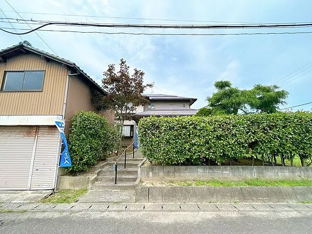 Used single-family home in Nishikambara, Niigata City, Washinoki