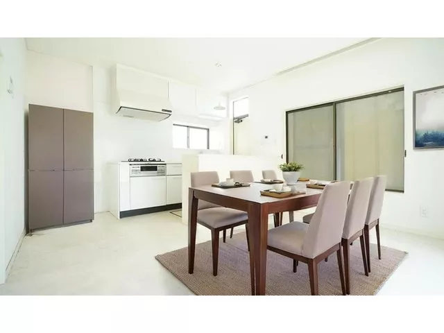 ☆5SDK on elevated ground☆ Equipped with dishwasher and bathroom heater☆ Within walking distance to supermarket