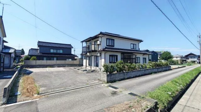 Tonami City Chiyo (Yuden Station) 2-story 6LDK
