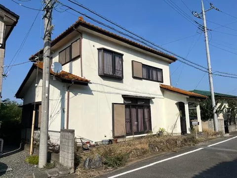 (Nekoyacho, Takasaki-city, Kanagawa pref.) 2F 5SLDK

2,000,000 yen
