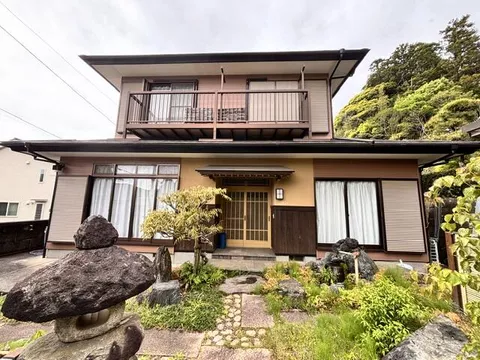 Sosa City, Yoshida (Iikura Station) 2-story 5DK