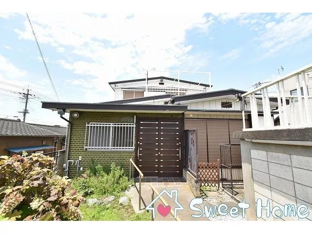Used house in Shinjuku 3-chome, Kiryu City♪ Within walking distance to elementary school♪ Convenient location for shopping♪